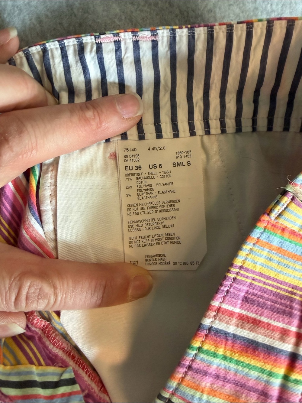 Women’s Multicolor Stripe Bogner Capri Pants size 6 - Picture 12 of 14